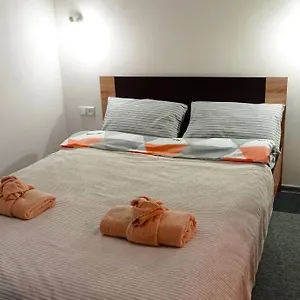 https://dvokimnatna-quartira-v-centri-lvova.hotelslviv.net
